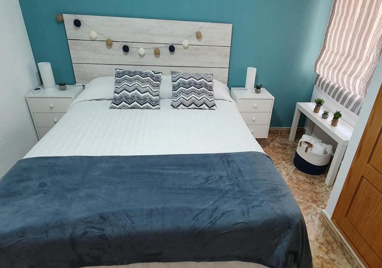 Monela Front Beach Solo Familias Playa de Gandia エクステリア 写真